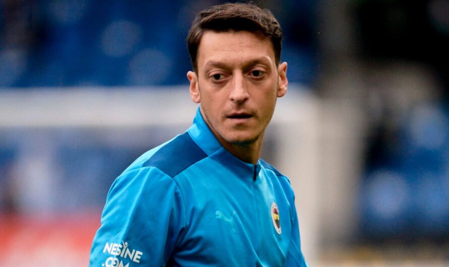 El Clasico has gone down because of Barcelona – Ozil